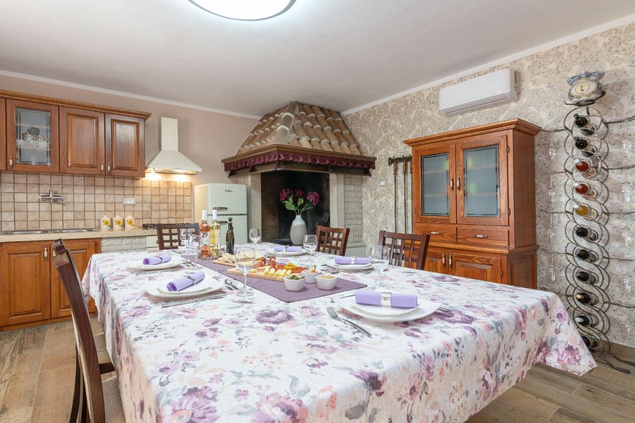 Oliva & Hedera Viridi Apartment Kastelir